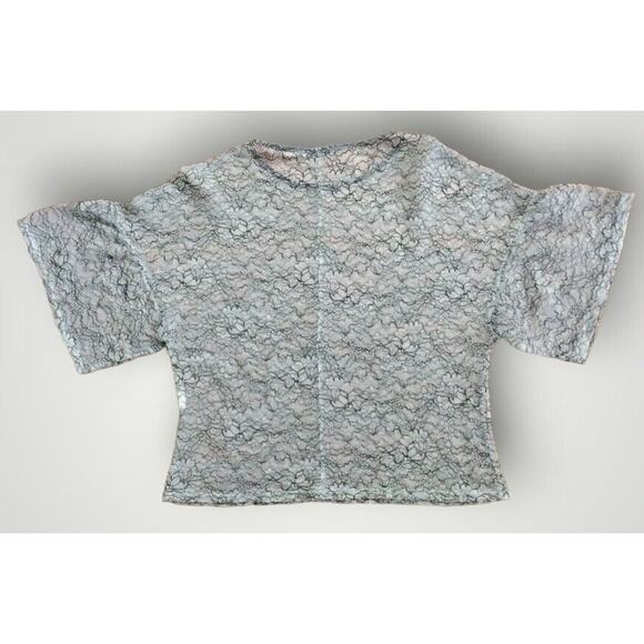 Zara Trafaluc Lace Short Sleeve Blouse Gray Floral Size L - Picture 8 of 8
